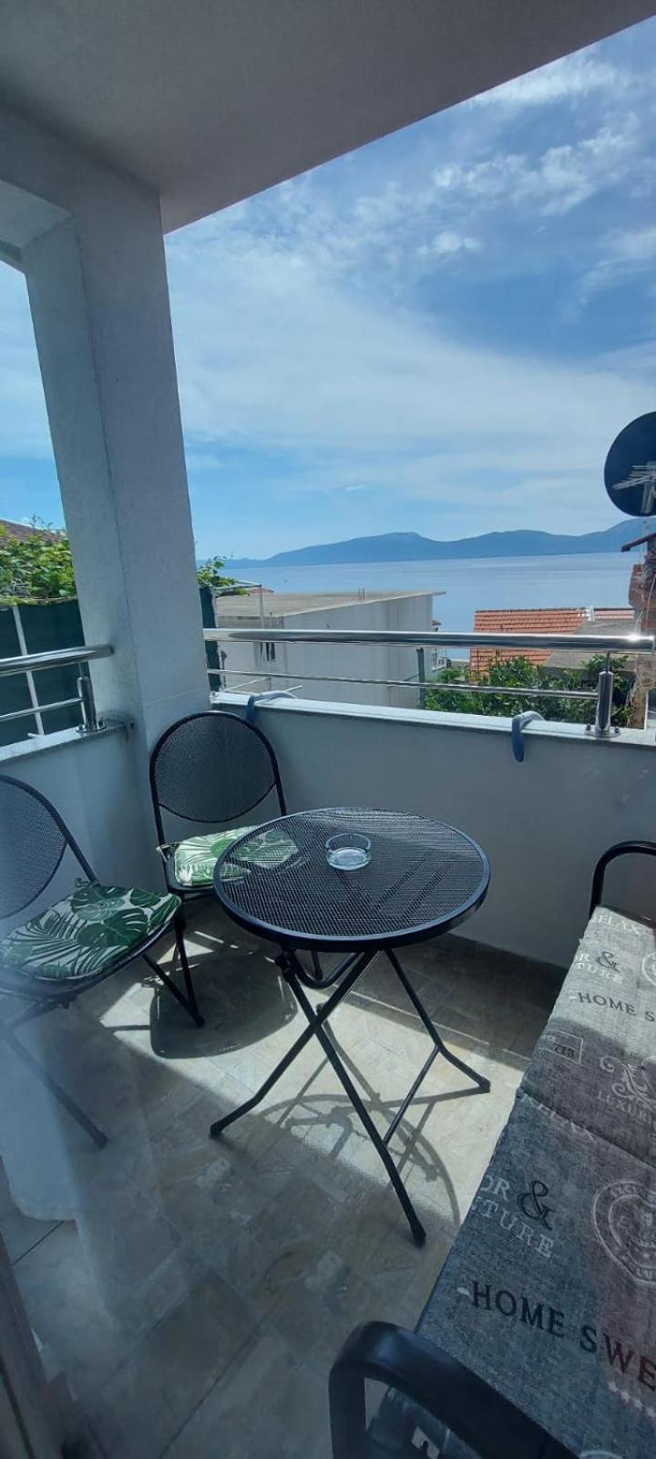 Sea Star Apartment Gradac  Exterior photo